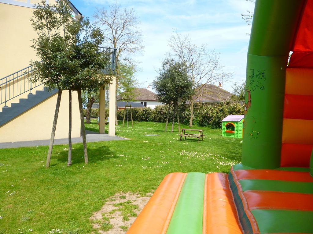 Residence Le Bois Flotte Merville-Franceville-Plage Exteriér fotografie