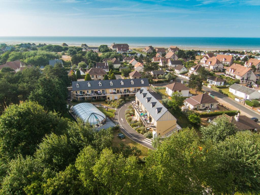 Residence Le Bois Flotte Merville-Franceville-Plage Exteriér fotografie